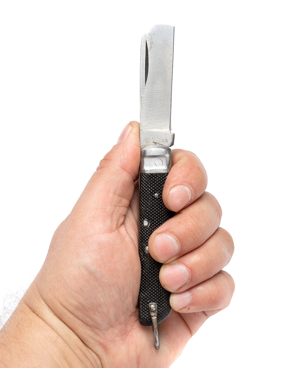 Italian pocket knife with can opener, surplus