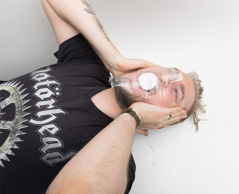 Estecs mouth-to-mouth shield