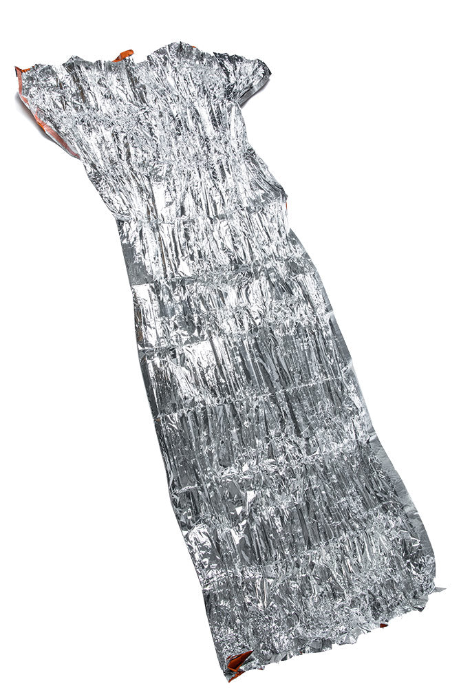 Heat-reflecting inner surface.