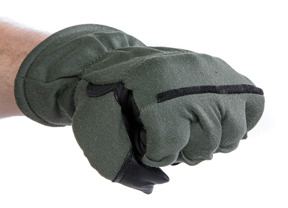 Articulated fingers thhelp you grab stuff.