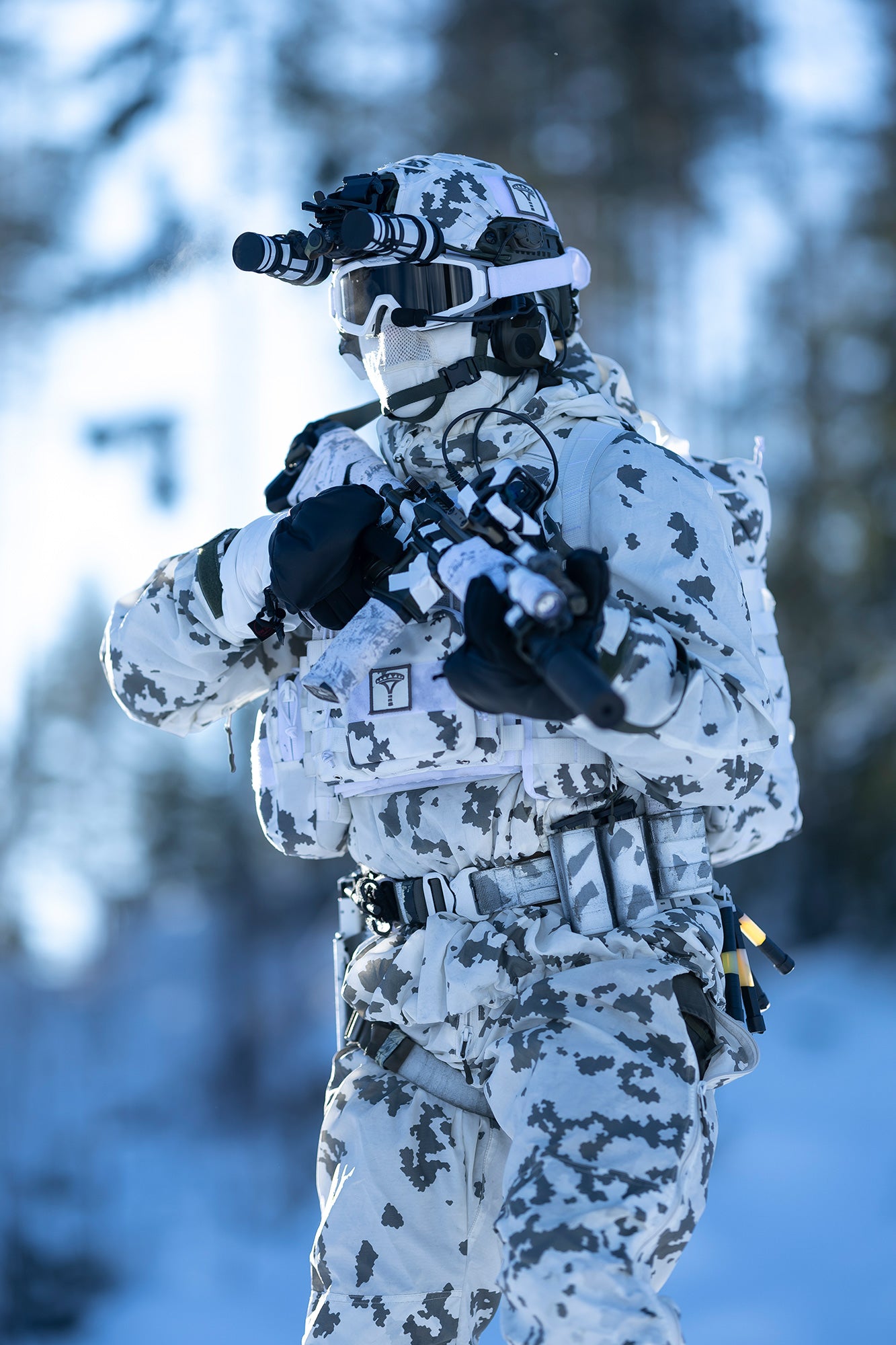 Revision SnowHawk ballistiset suojalasit, Deluxe Kit, Aclima-balaclavalla