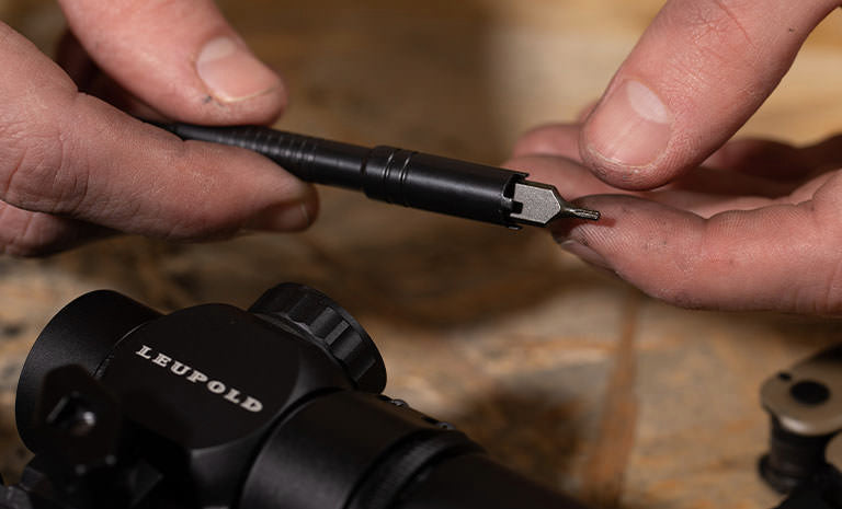 Leatherman Super Tool 300M monitoimityökalu, musta