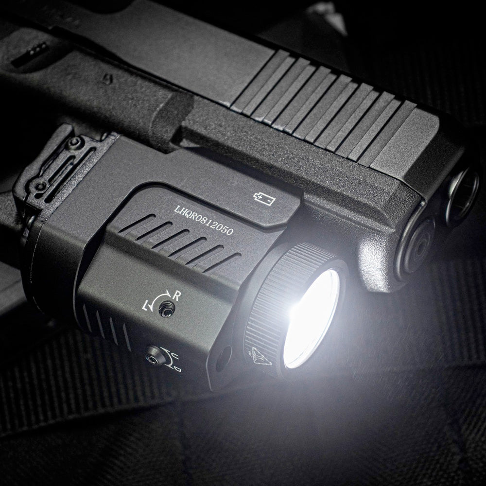 Fenix GL22 asevalo punaisella laserilla