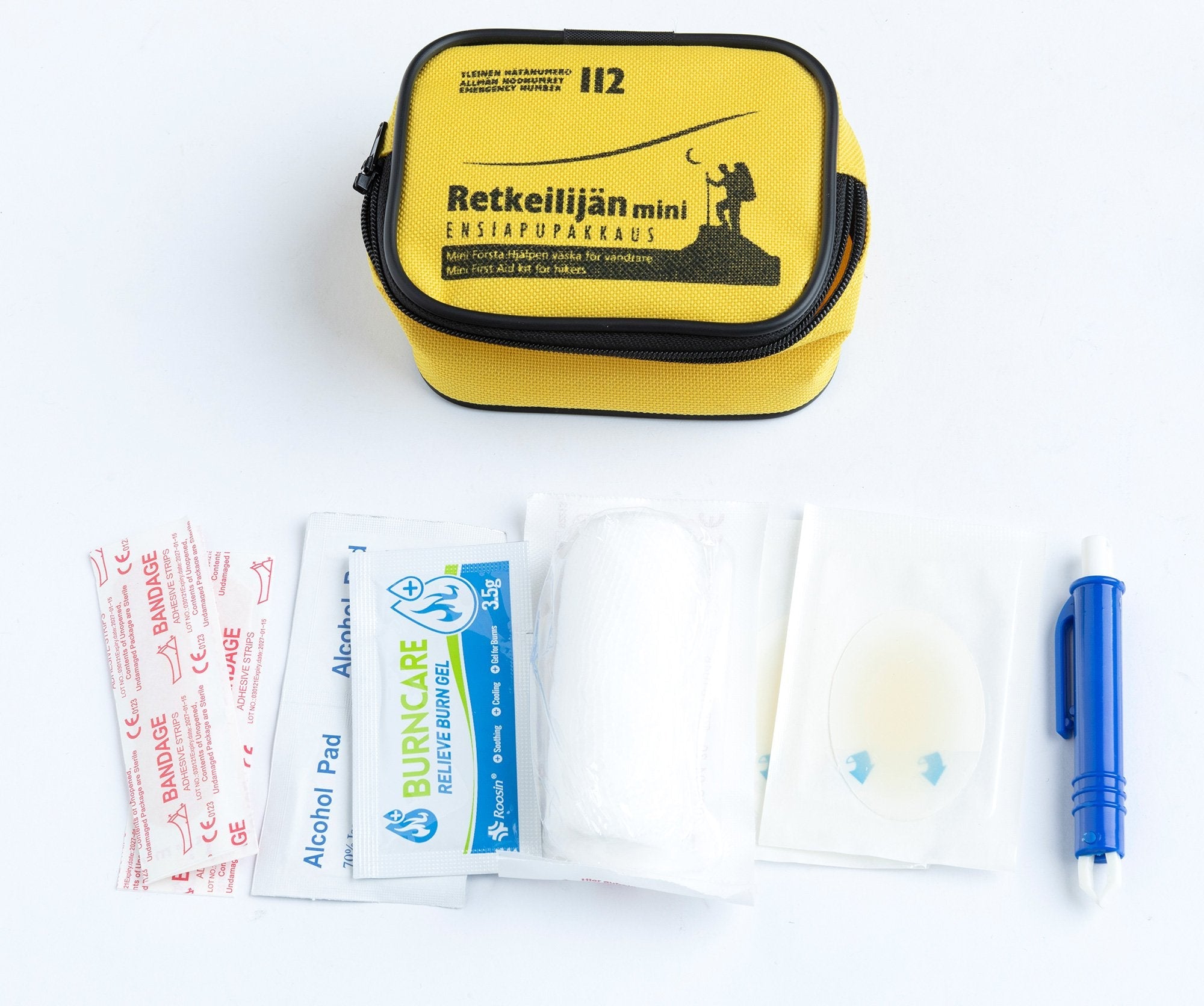estecs_hikers_mini_first_aid_kit-066ac9487a0ff1.jpg