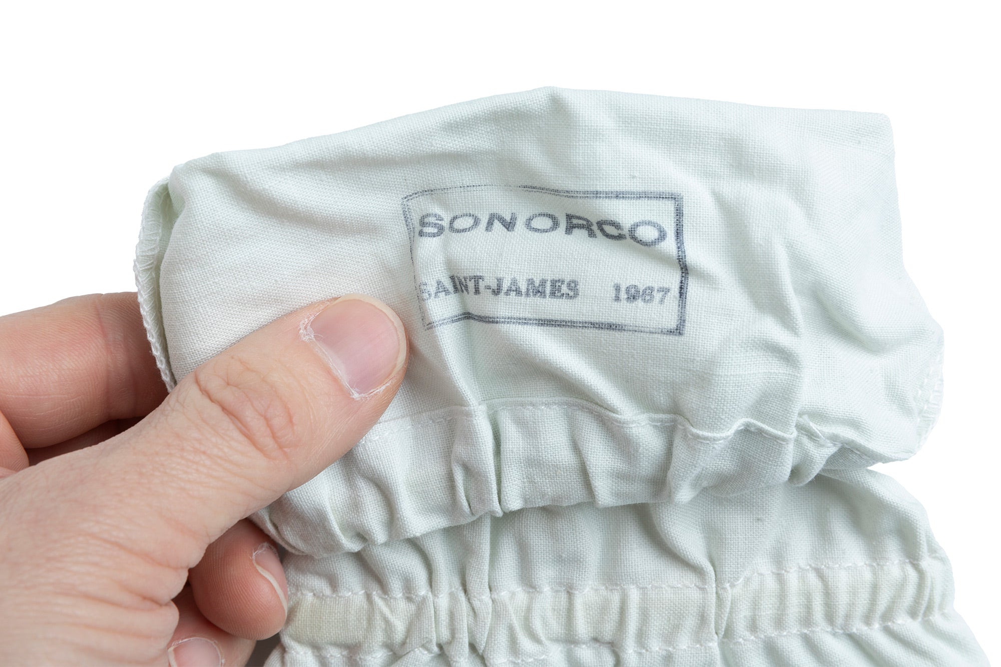 french-white-cotton-over-gloves-06772ac3348c35.jpg