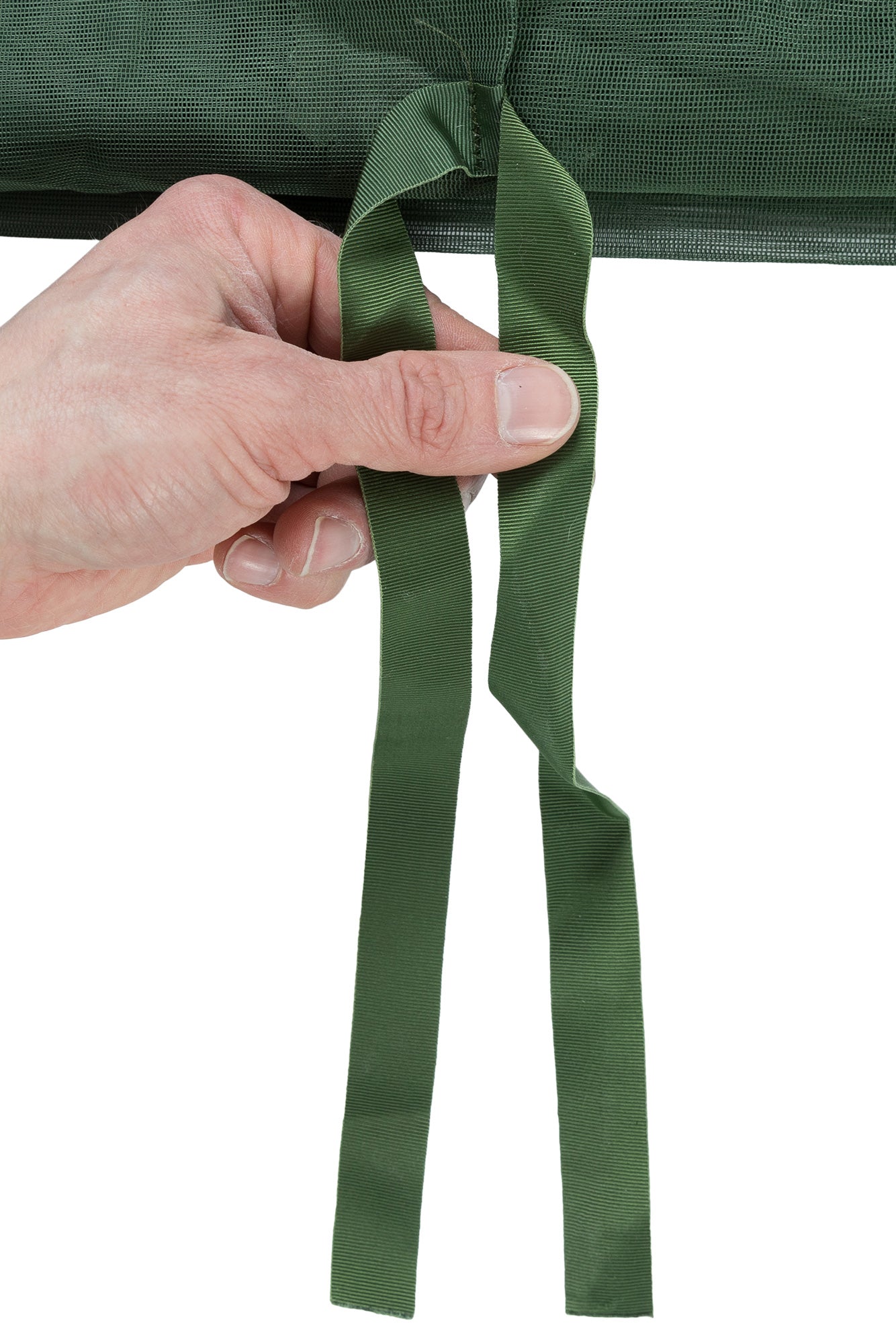 There are cords at the top and around the lower edge for securing the net in place.