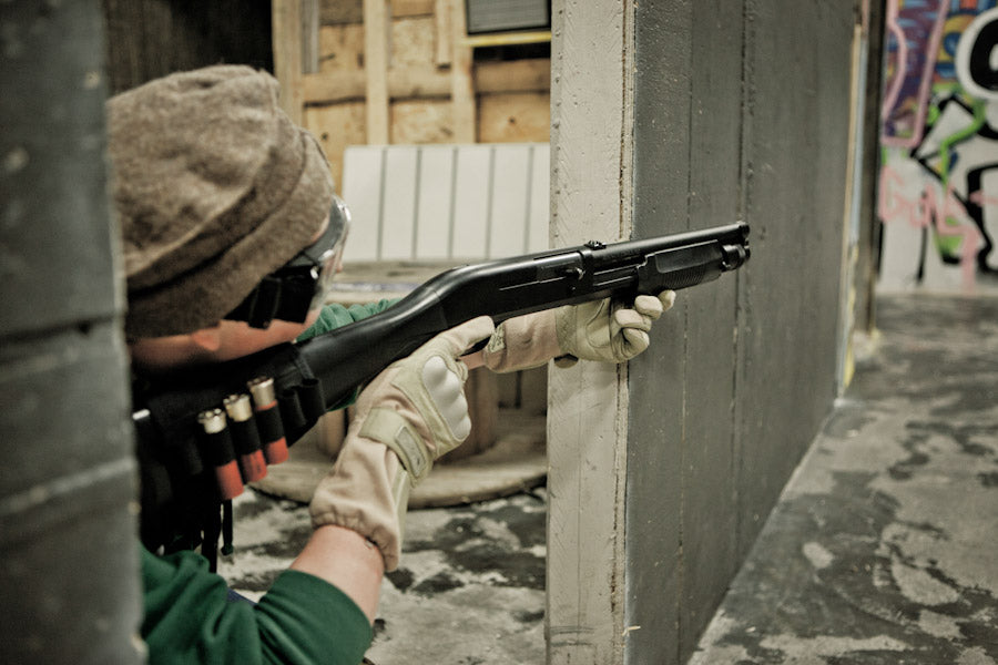 Airsoft-sisäpeliä The Back Alley CQC:llä