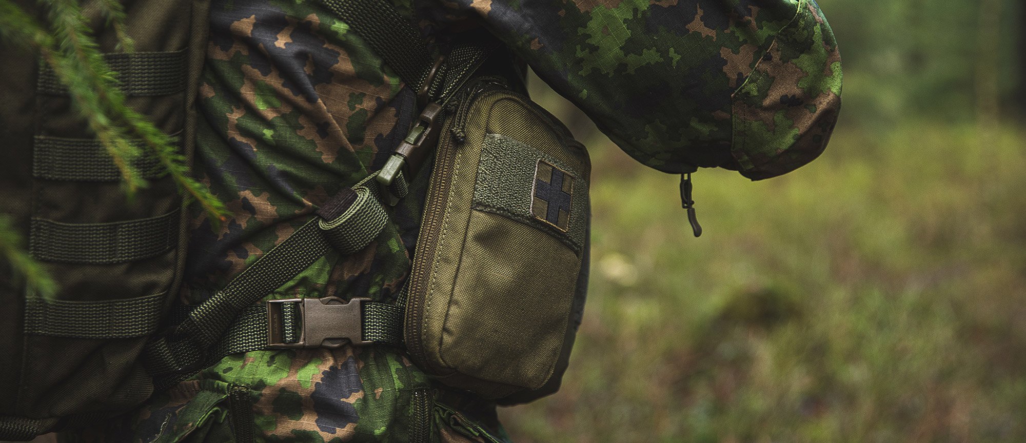Combat first aid kit placement on your gear