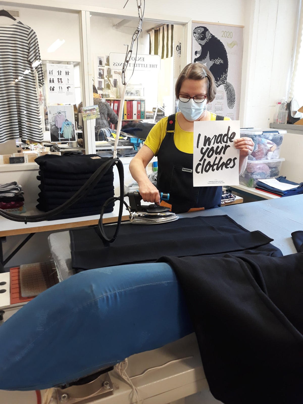 Who Made Your Clothes, part 9, Kolmituote