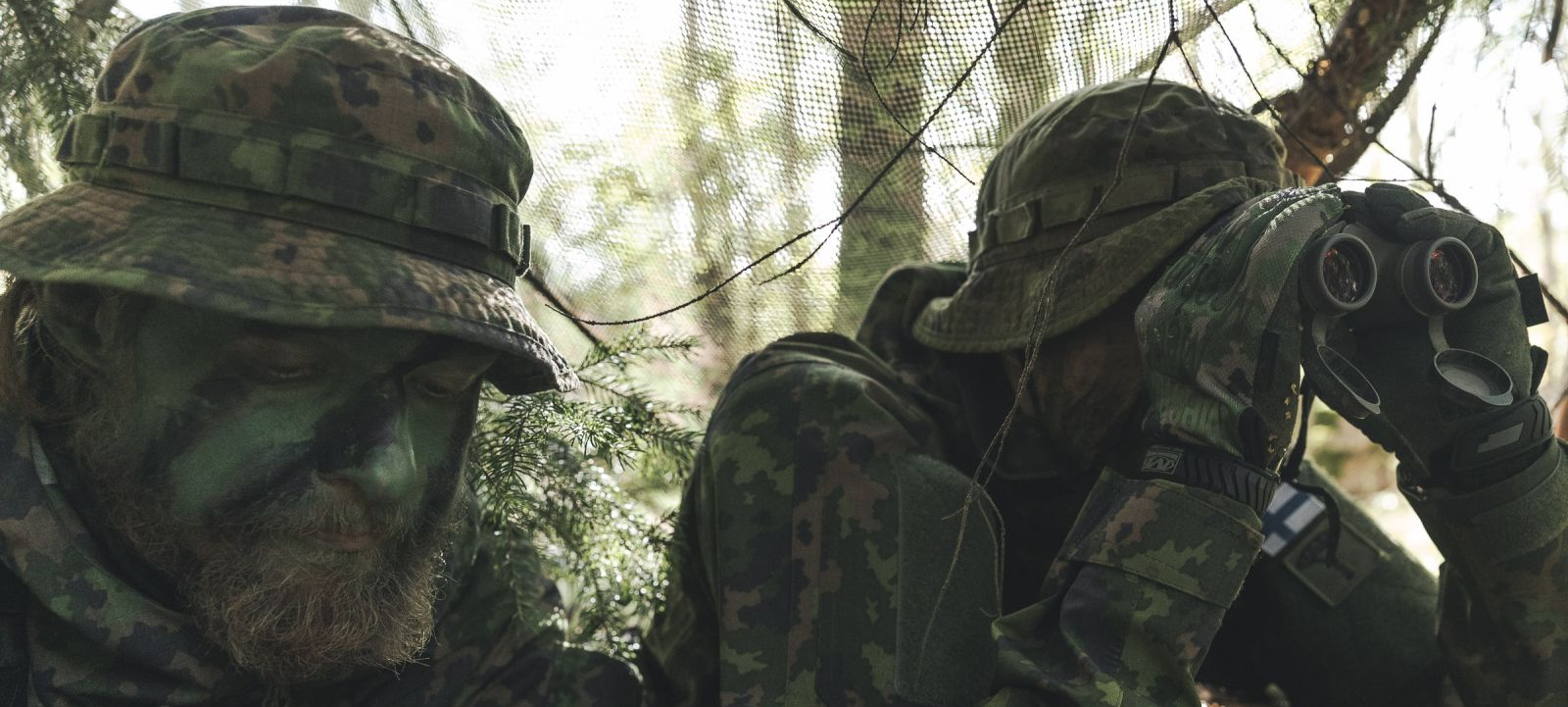 Professional Soldiers and Reservists