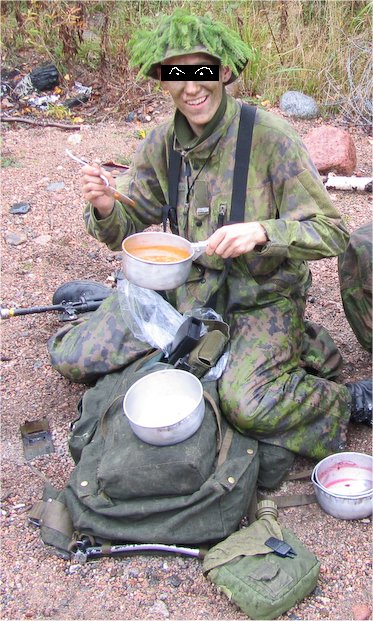 US 2 qt Canteen, olive drab, with pouch, surplus