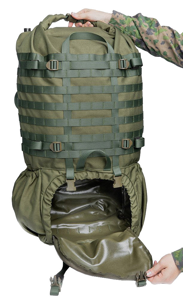 Otwarty zamek dostępu do dolnej komory.