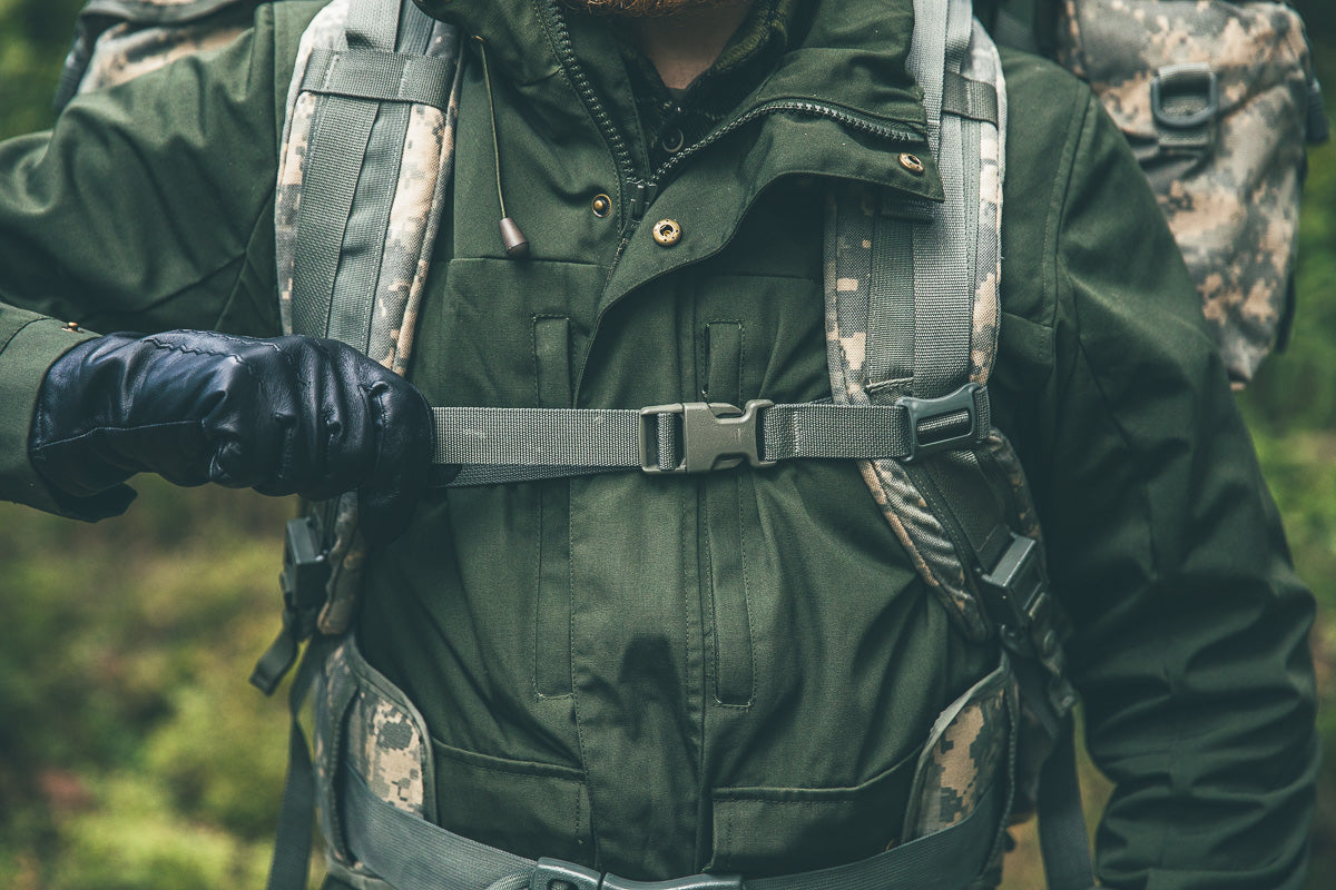 US MOLLE II rinkka rangalla ja sivutaskuilla, UCP, ylijäämä