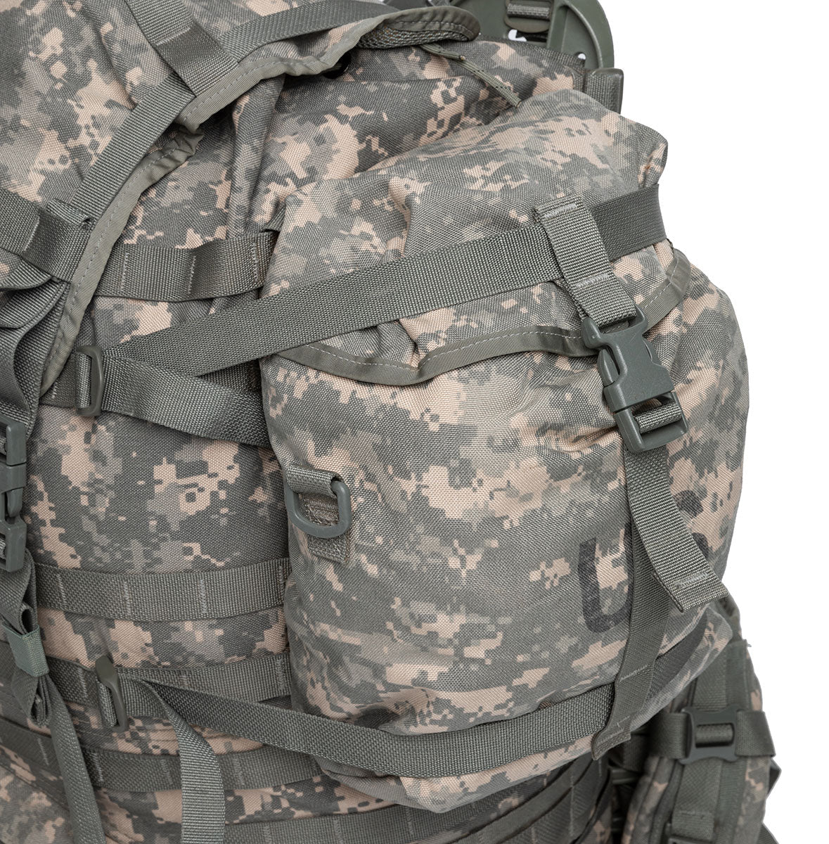 US MOLLE II rinkka rangalla ja sivutaskuilla, UCP, ylijäämä