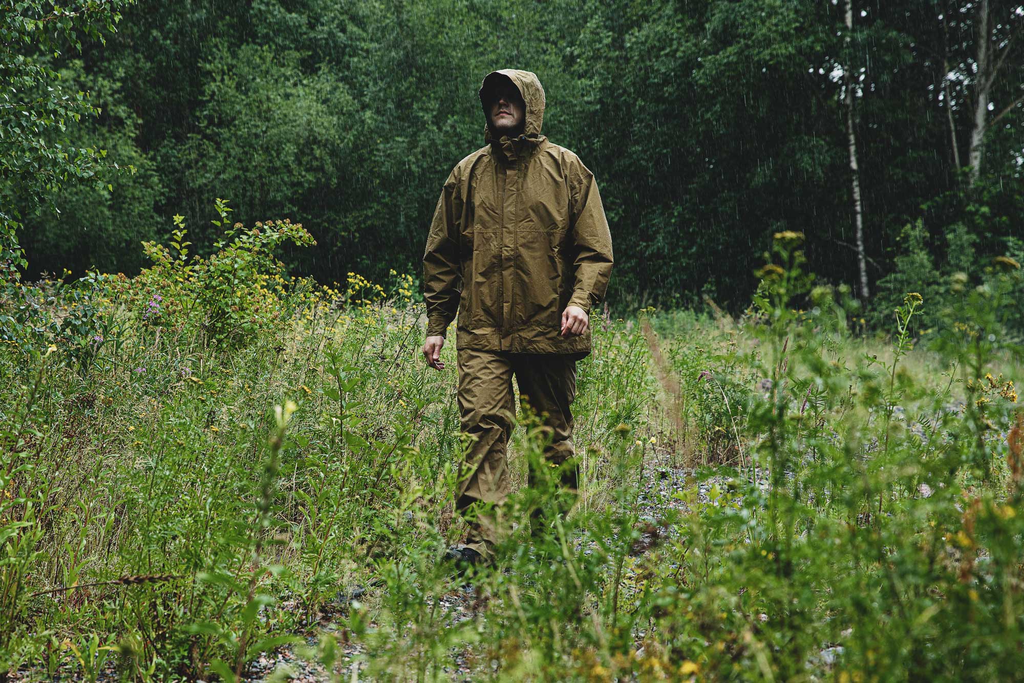Beyond L6 Gore-Tex Hardshell Hosen, Coyote Brown, Überschuss