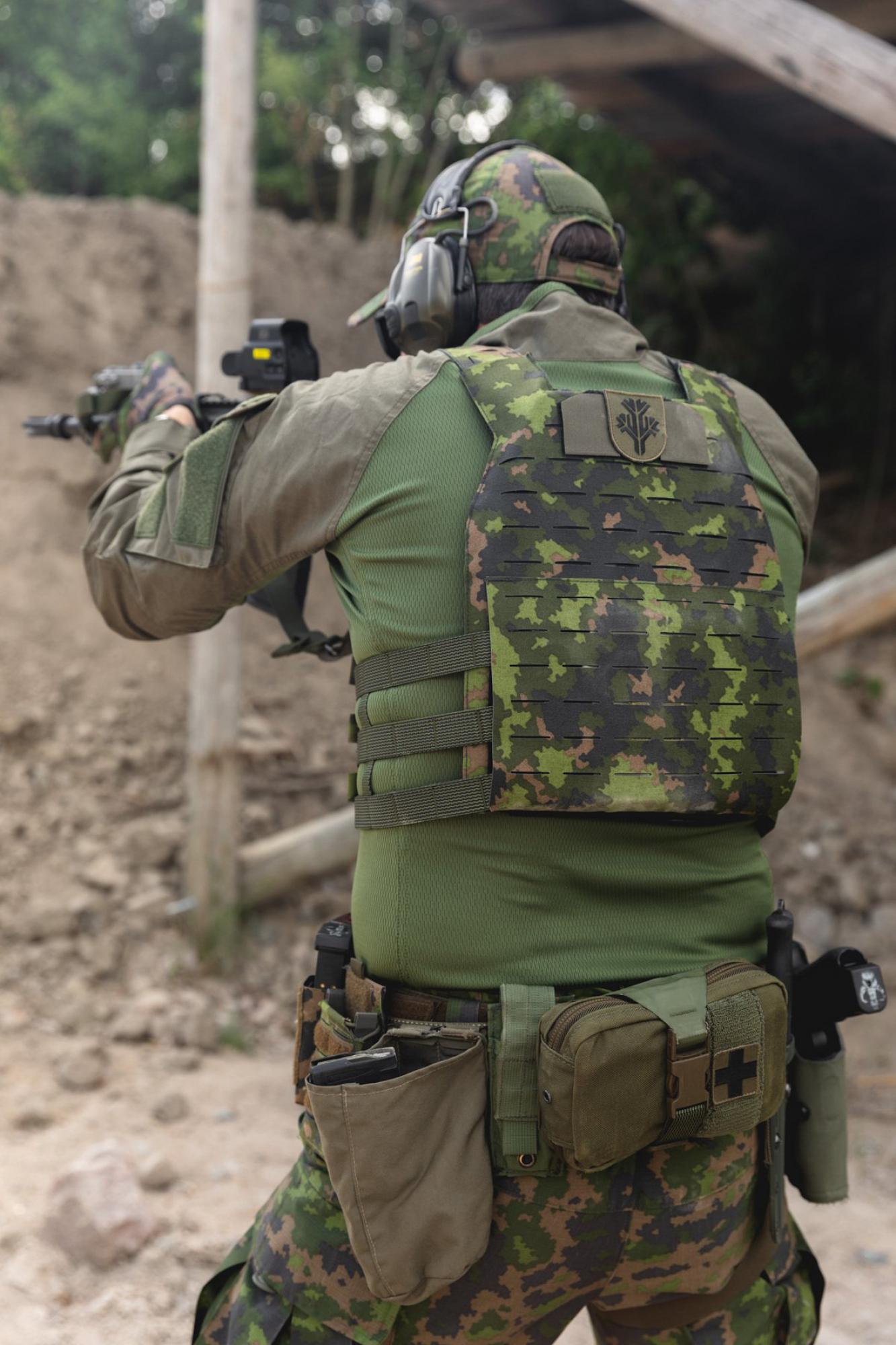 Varusteleka LVPC Plate Carrier, PALS Cummerbund