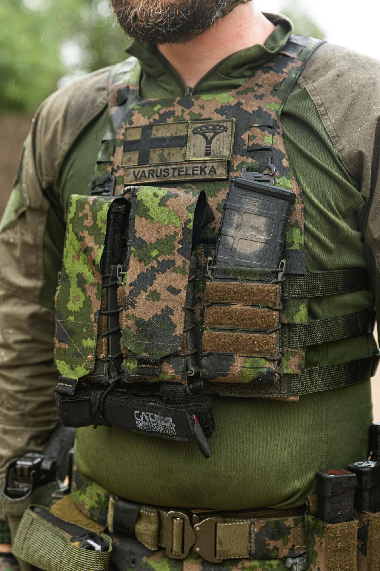 Varusteleka LVPC Plate Carrier, PALS Cummerbund
