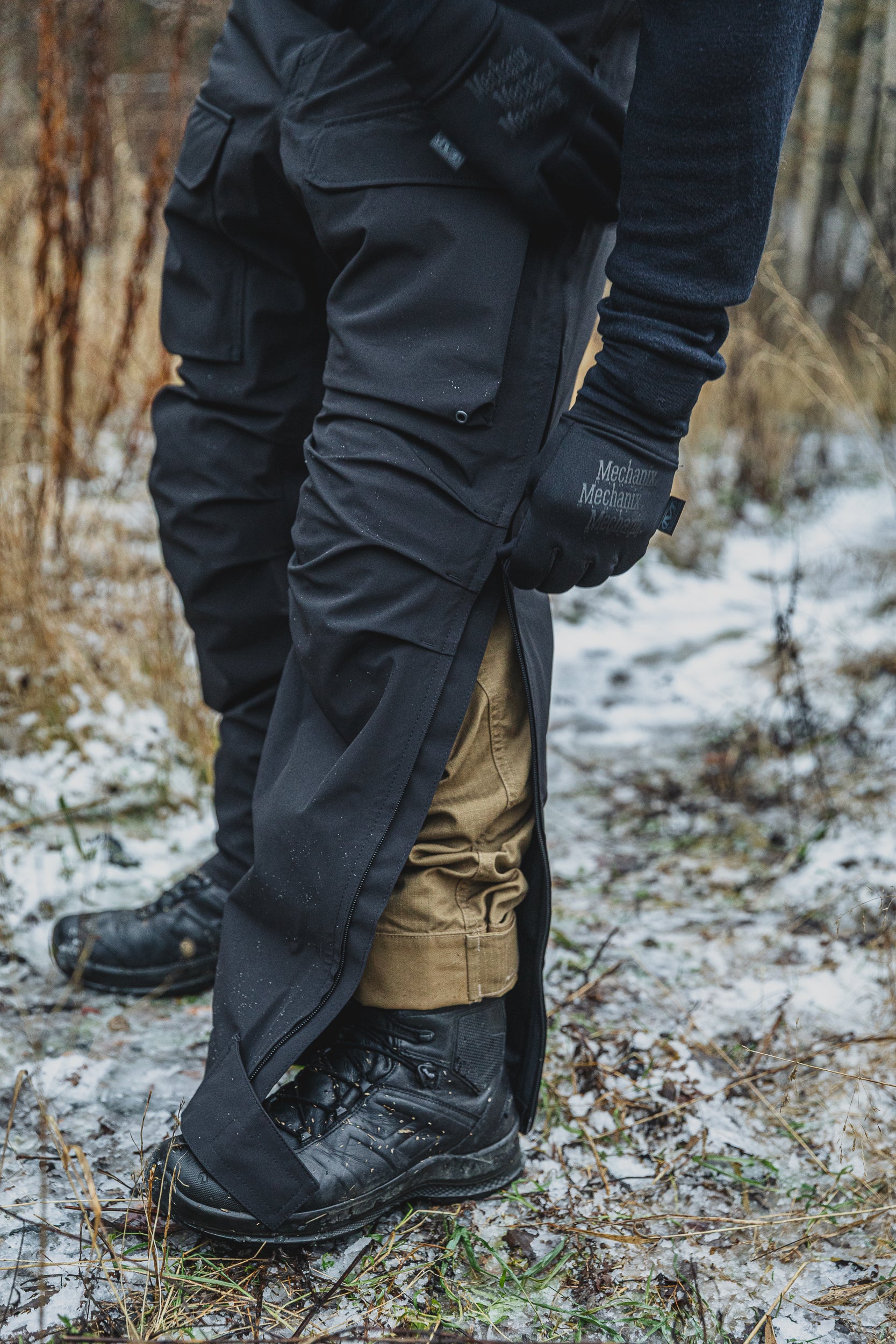 Varusteleka L6 Hardshell-kuorihousut