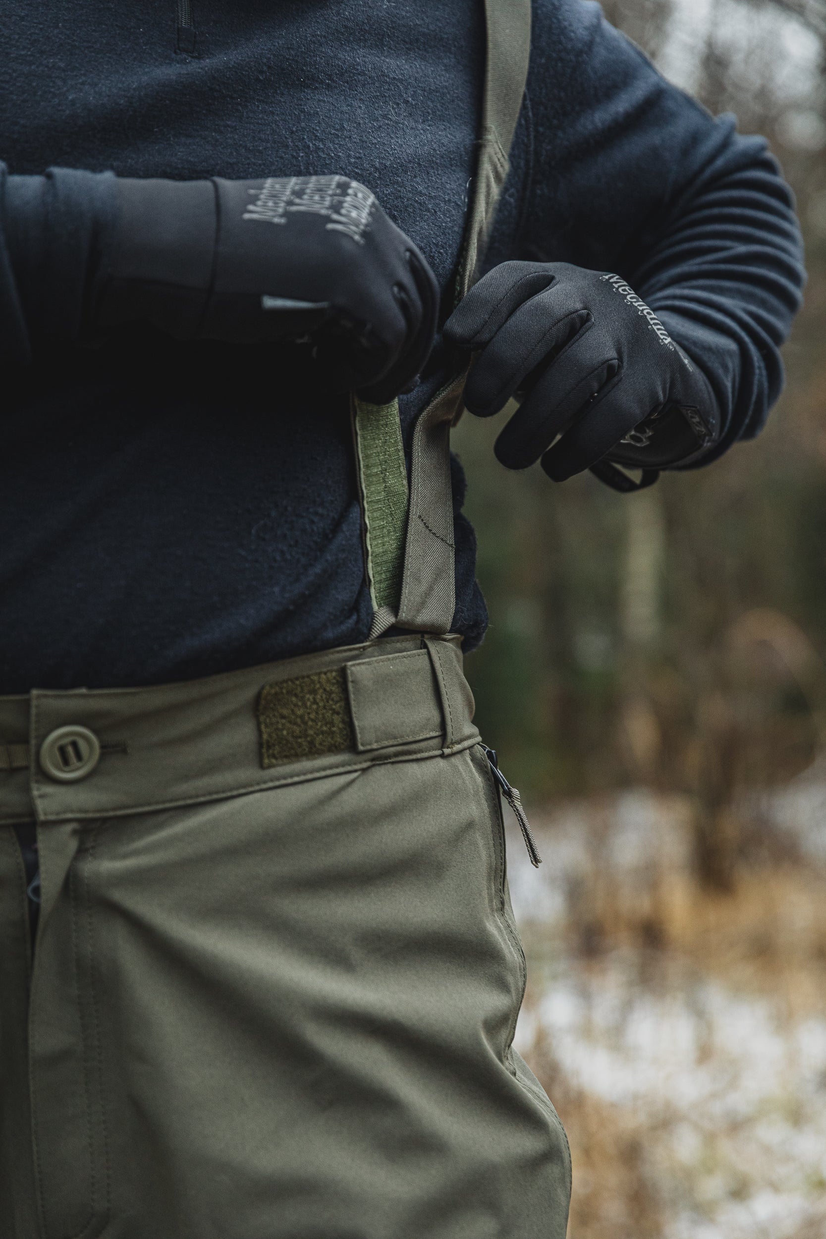 Varusteleka L6 Hardshell-kuorihousut