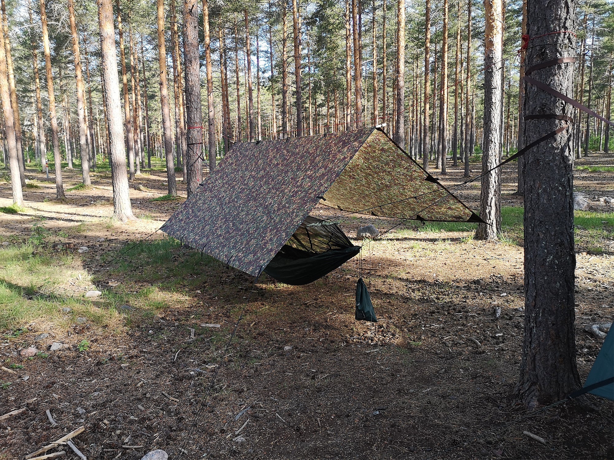 dd_hammocks_3x3_tarp_dd_multicam-0666953f51e711.jpg