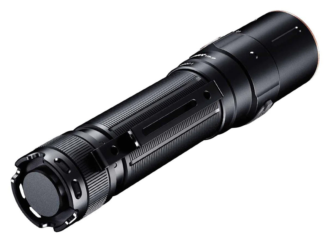 fenix_e28r_v20_flashlight-0658037b806989.jpg