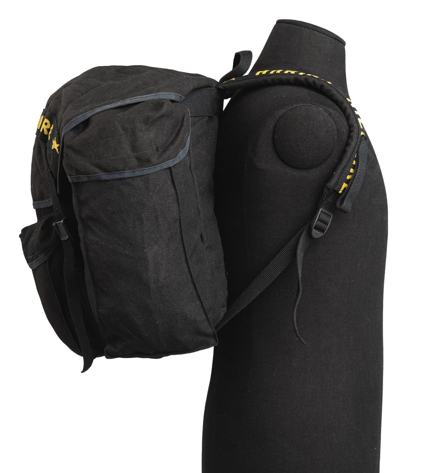 italian_navy_backpack_surplus-065326f91201e7.jpg