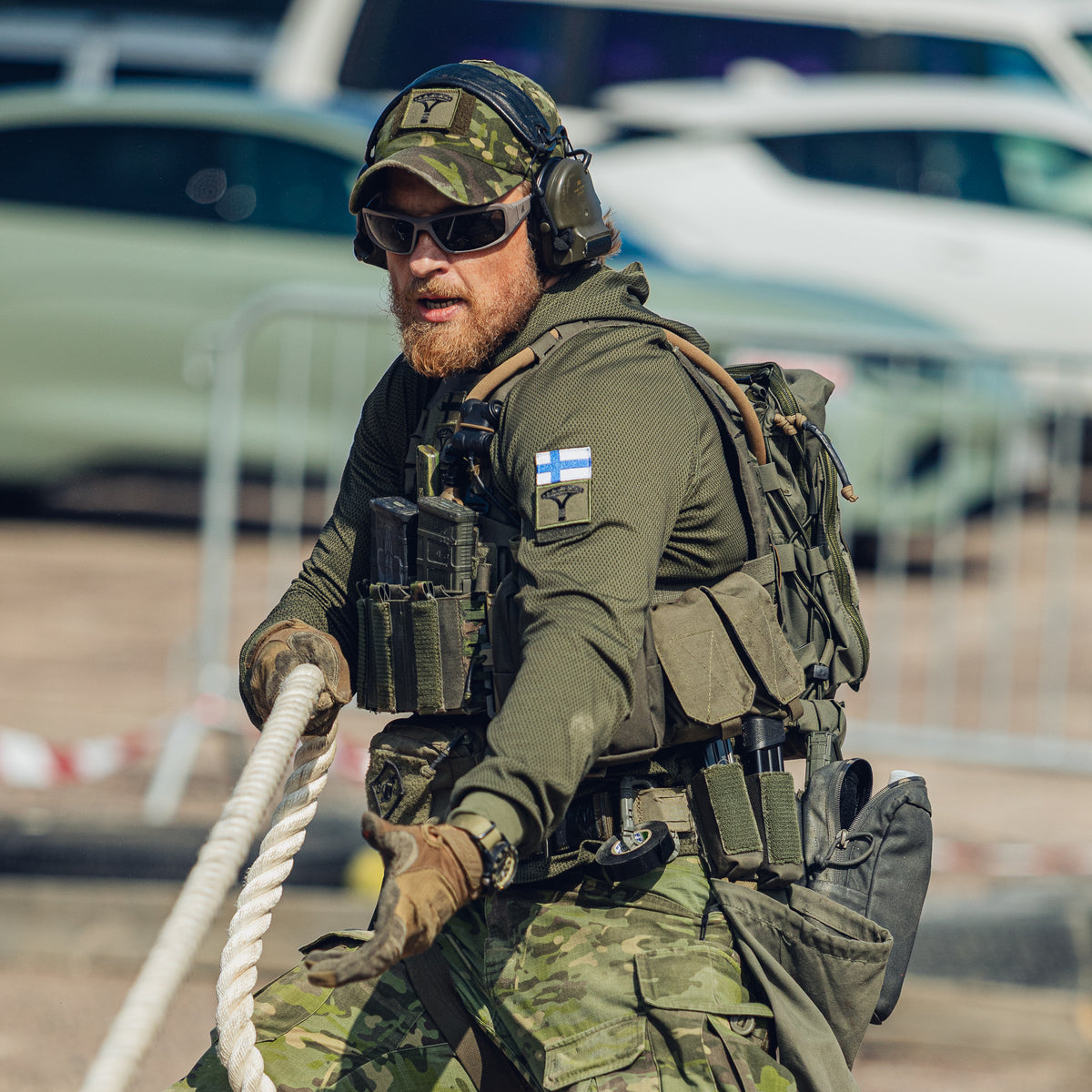 Varusteleka L2 Sun Hoodie tekninen huppari
