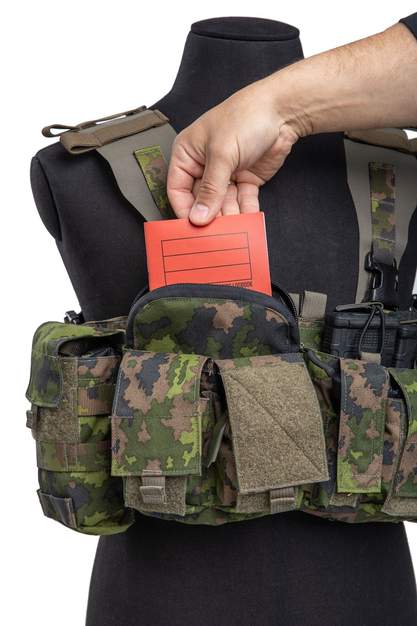mayflower-uw-chest-rig-the-pusher-gen-vi-067d19fd148da3.jpg