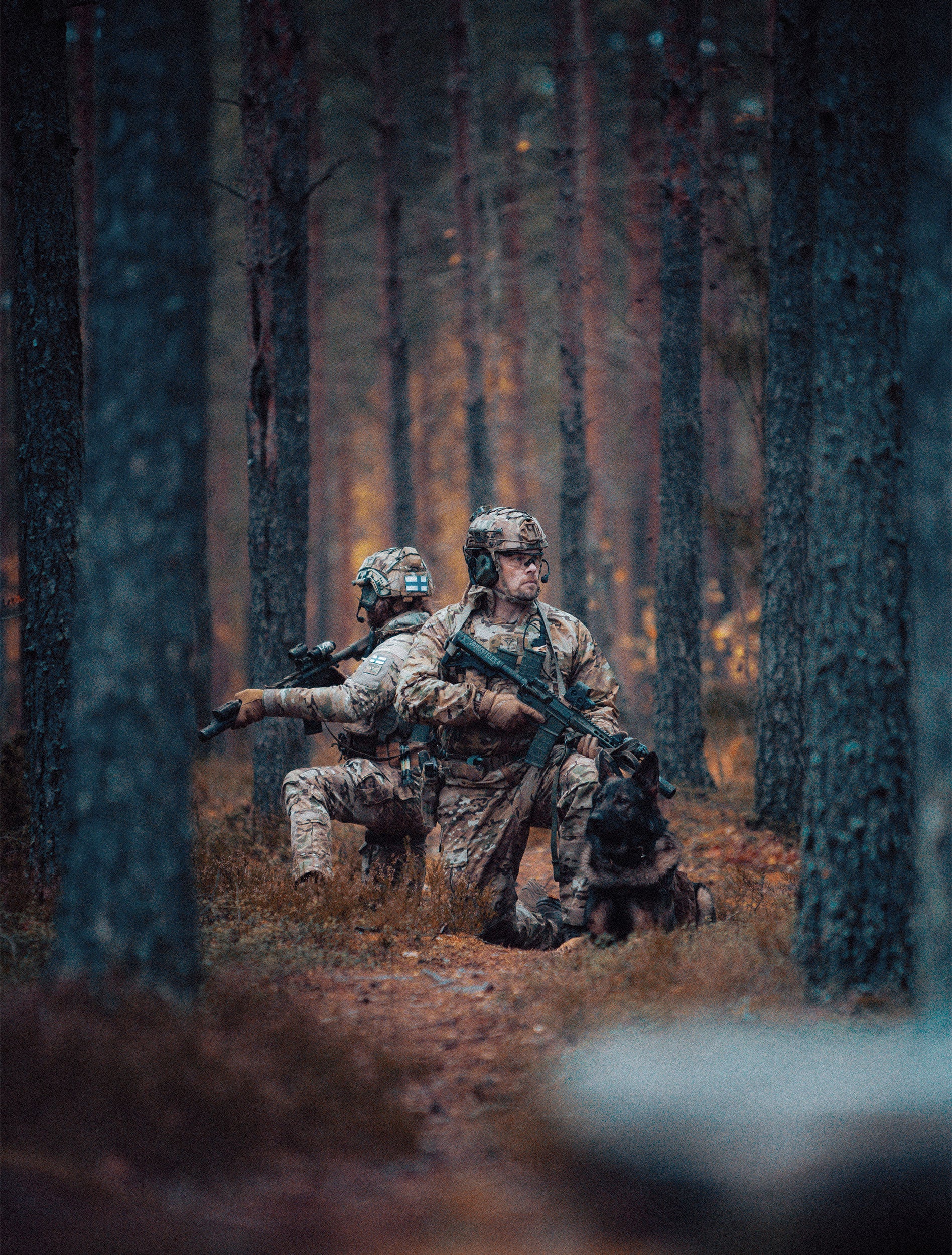 Varusteleka kypäränpäällinen