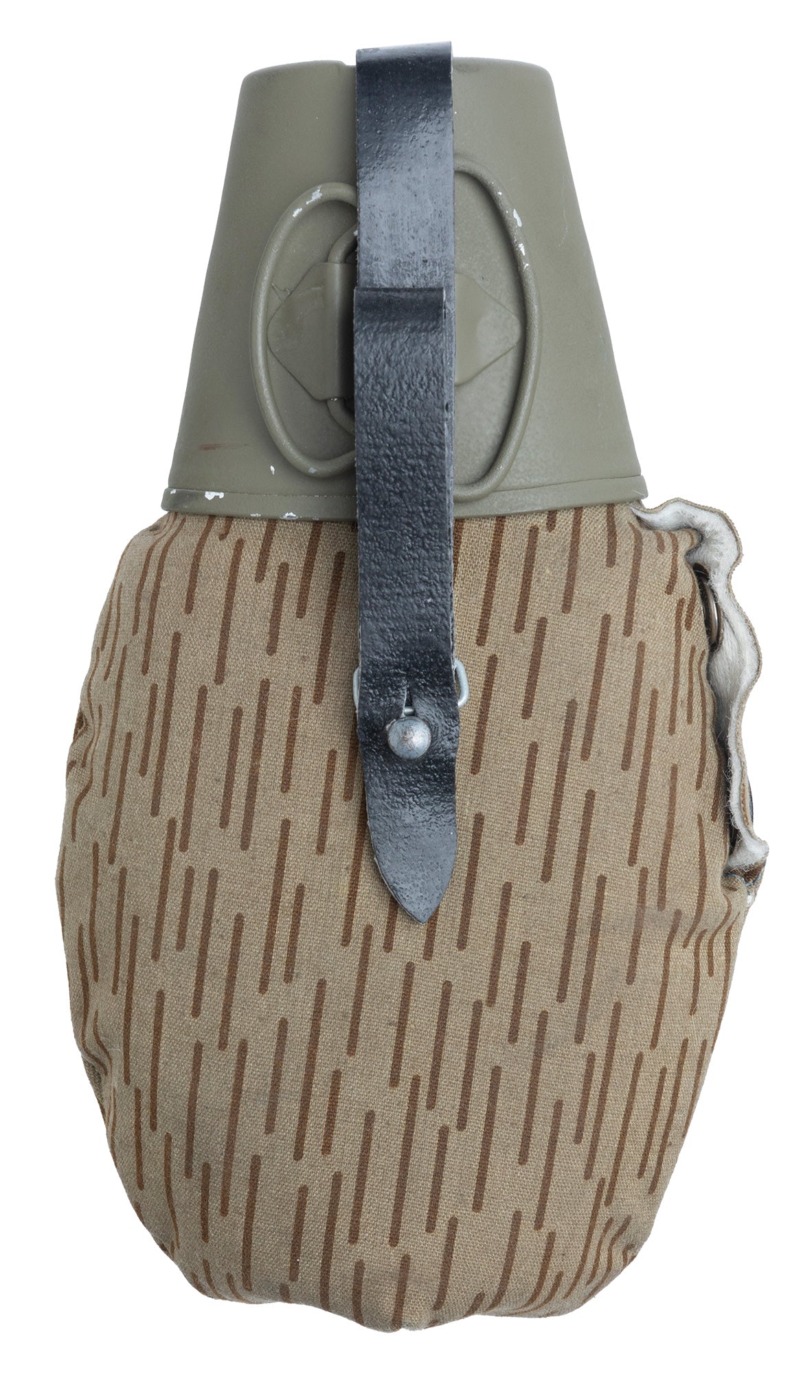 nva-canteen-with-strichtarn-pouch-unissued-066d1c8d36b366.jpg