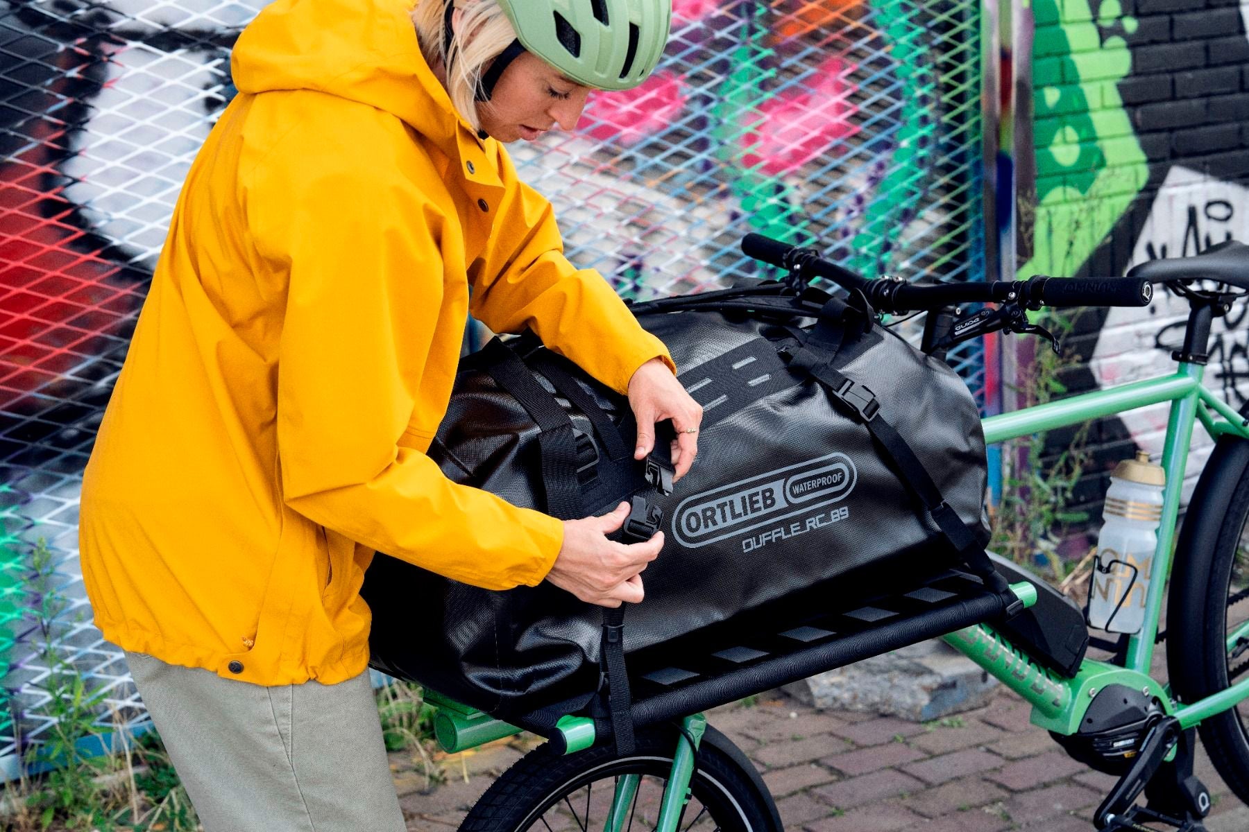 ortlieb_duffle_rc_waterproof_bag_89_l-066572949e21ba.jpg