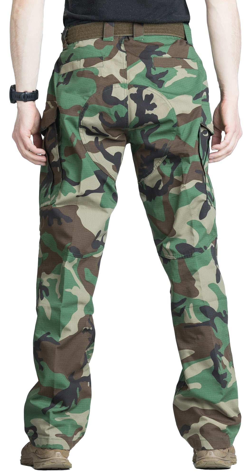sarma_cargo_pants-06597b154555b4.jpg
