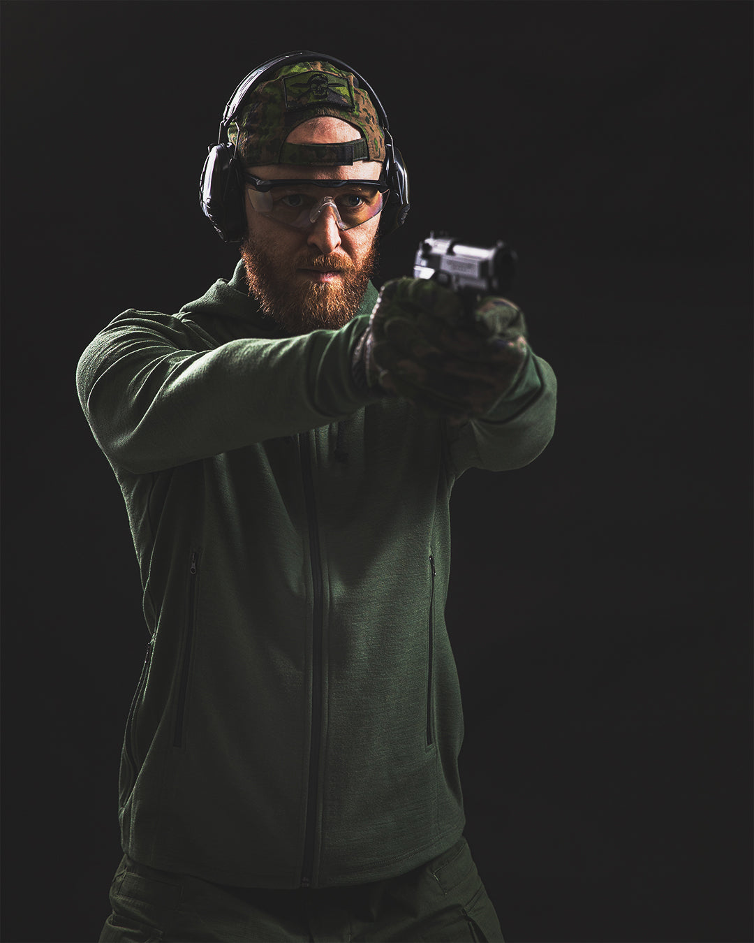 sarma_merino_wool_hoodie-0646ccf8d01c42.jpg
