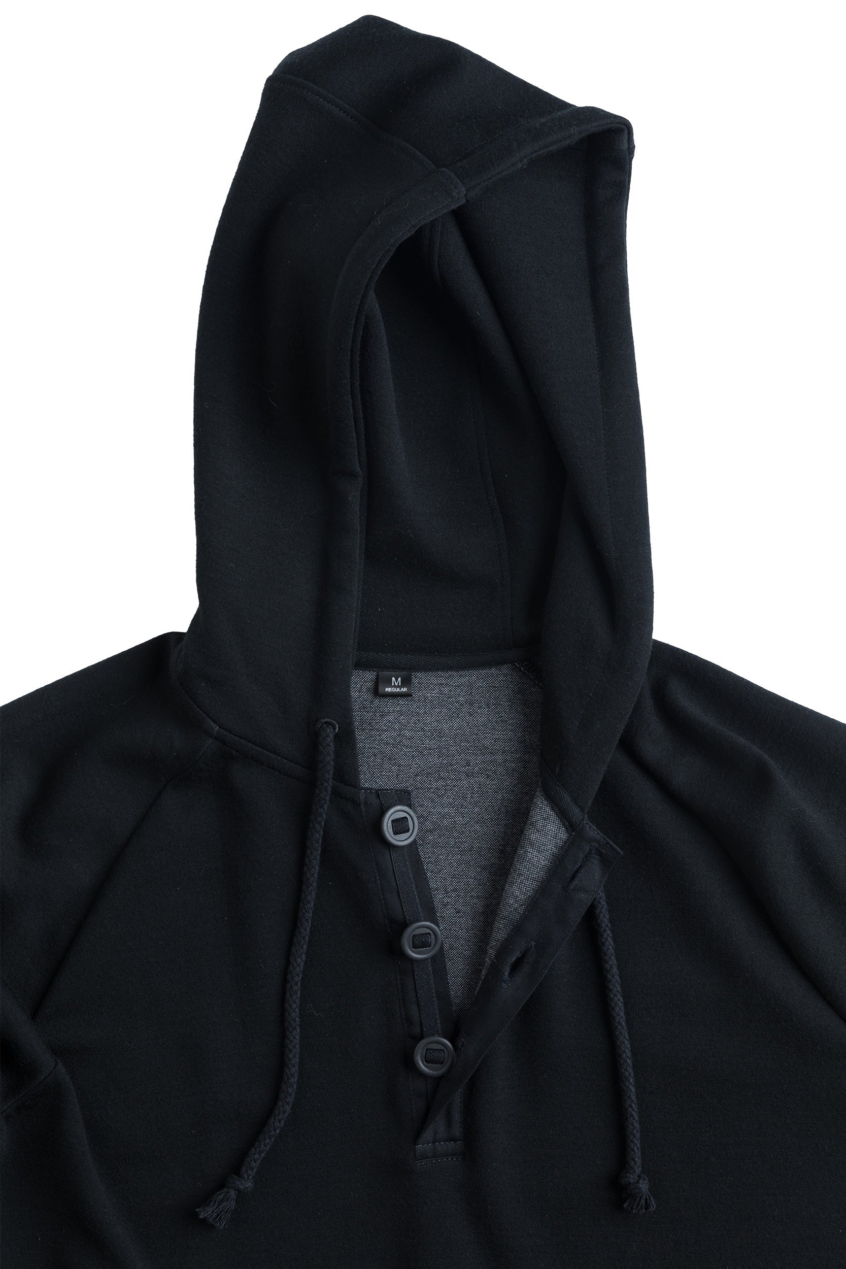 sarma_merino_wool_hoodie_with_buttons-0666ff7d5a8089.jpg