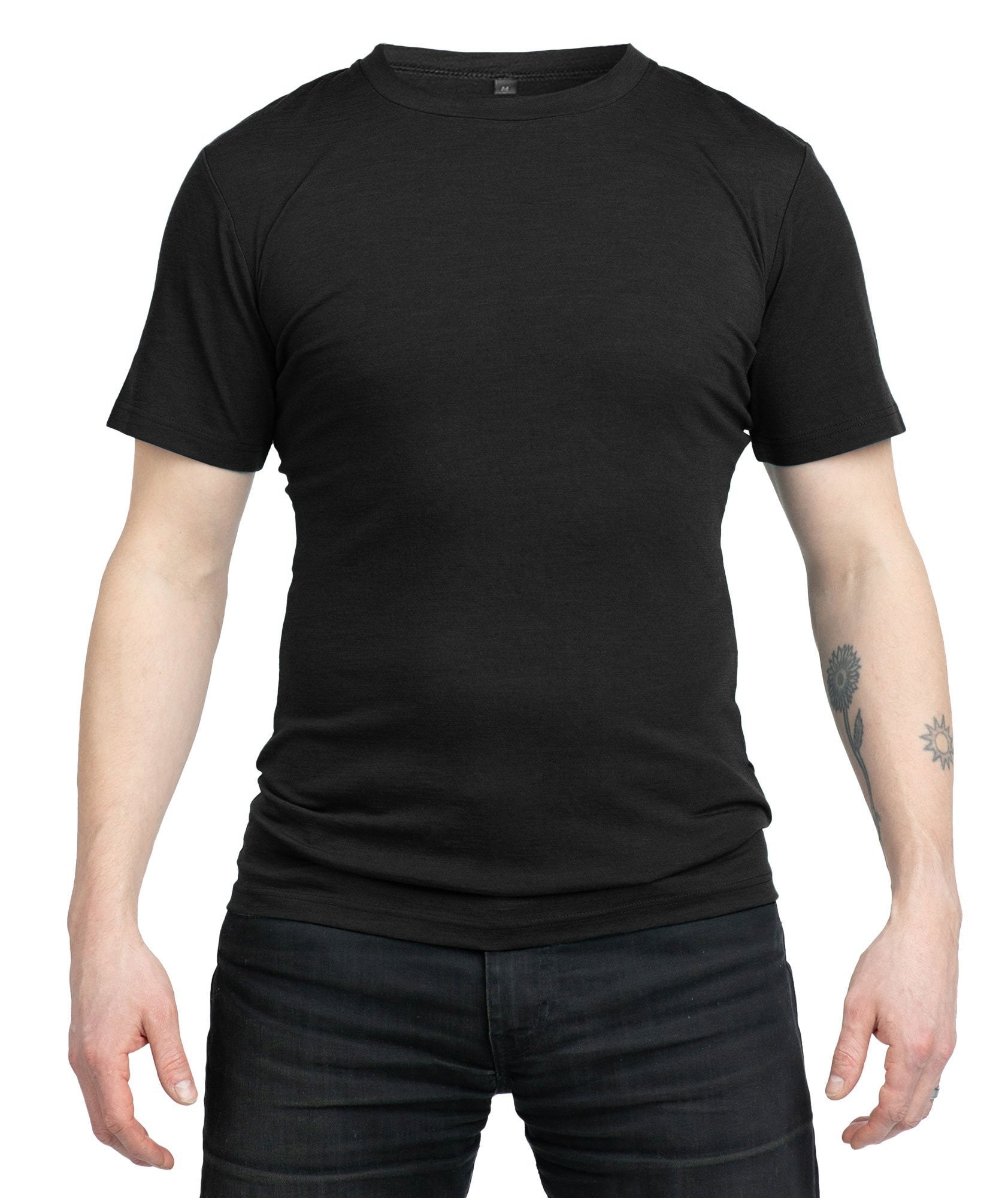 sarma_merino_wool_t_shirt_black-065956c6a62ba1.jpg