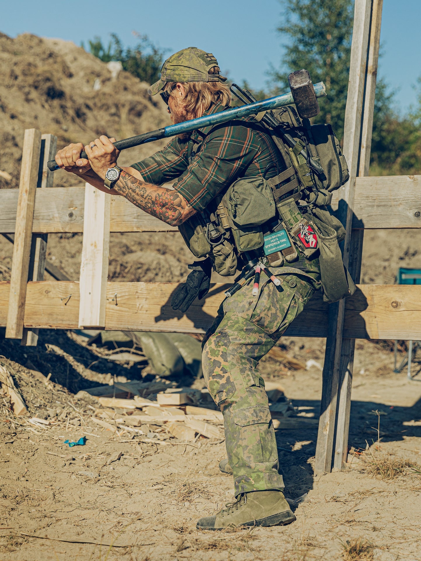 sarma_tst_assaulter_back_panel-0662a10448eed7.jpg