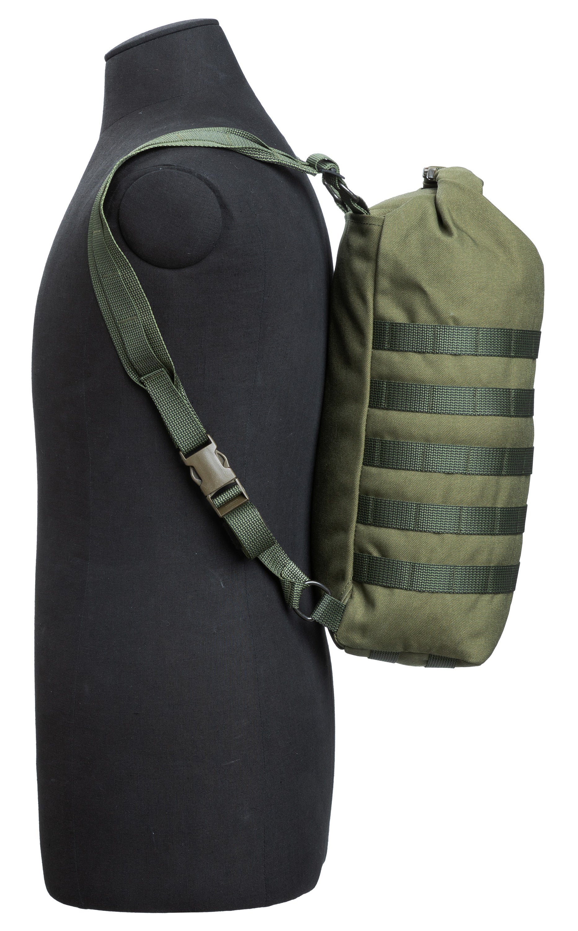 DP10 with detachable old model shoulder straps