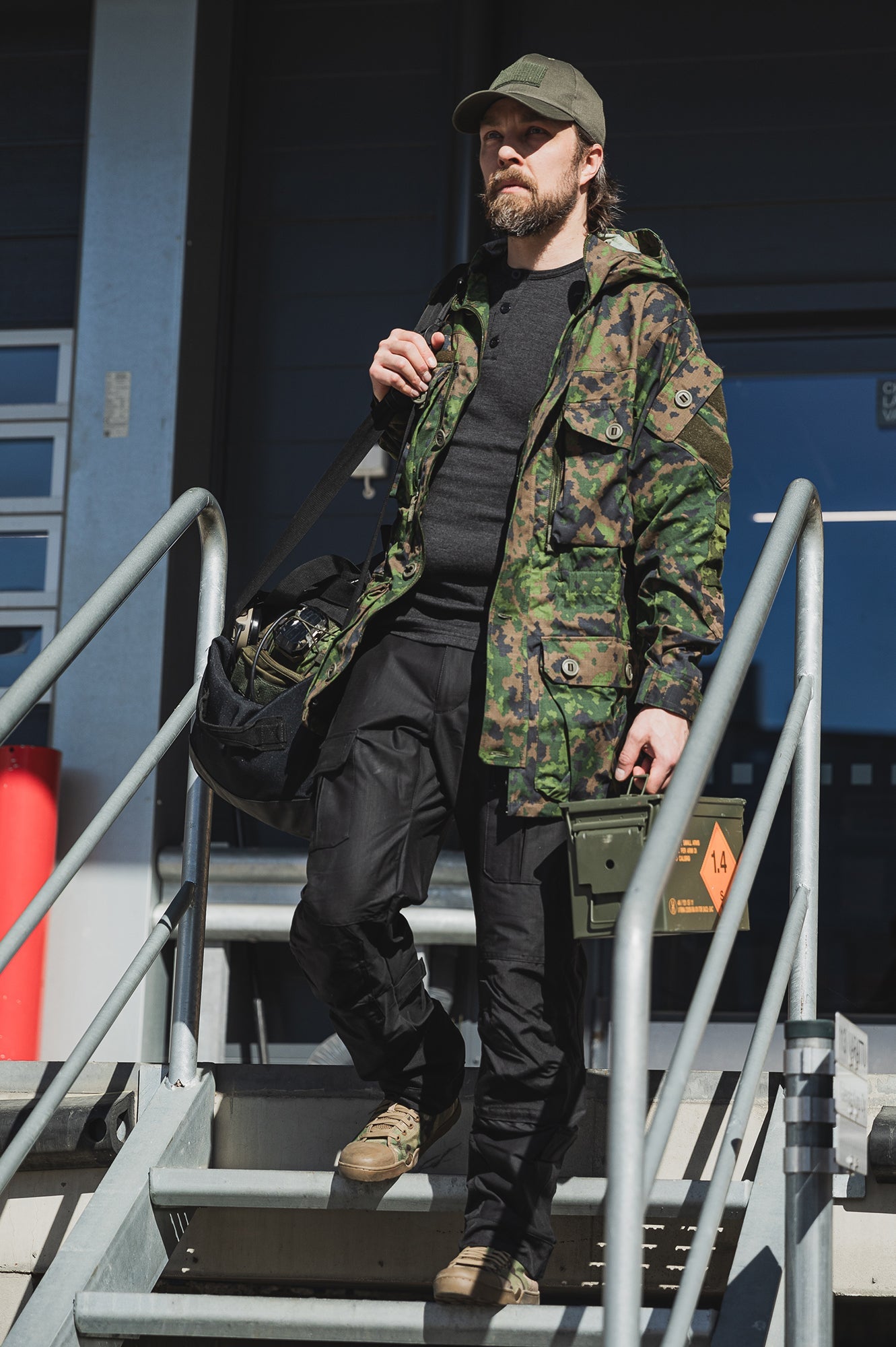 sarma_tst_l4_recon_smock-0664df41f6dff2.jpg