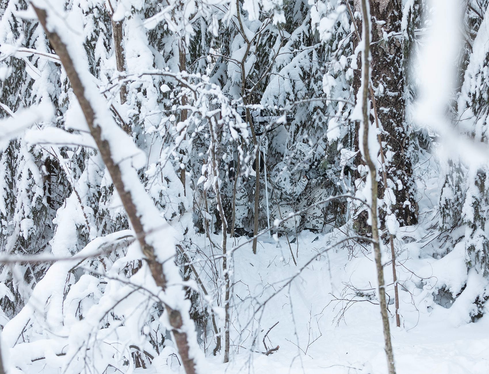 sarma_tst_l7_camouflage_anorak-065b8c44a9ed4c.jpg