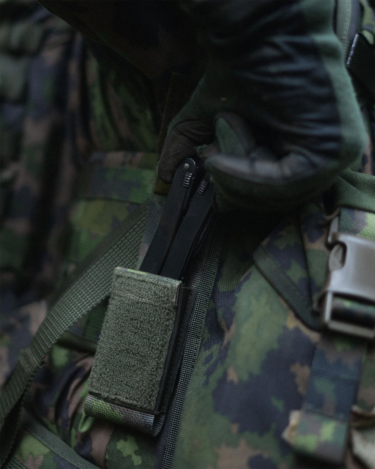 savotta_multitool_pouch-066602ca03dbd1.jpg