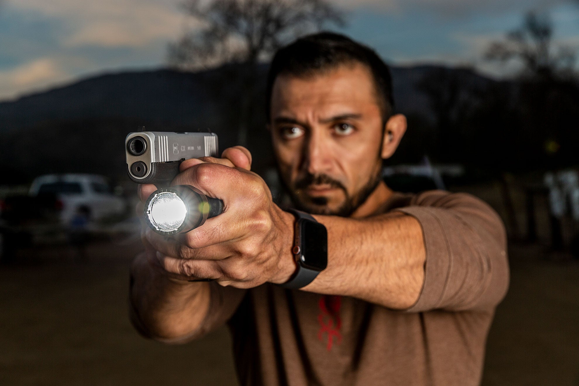 surefire-g2zx-combat-light-067652a7b24aa6.jpg
