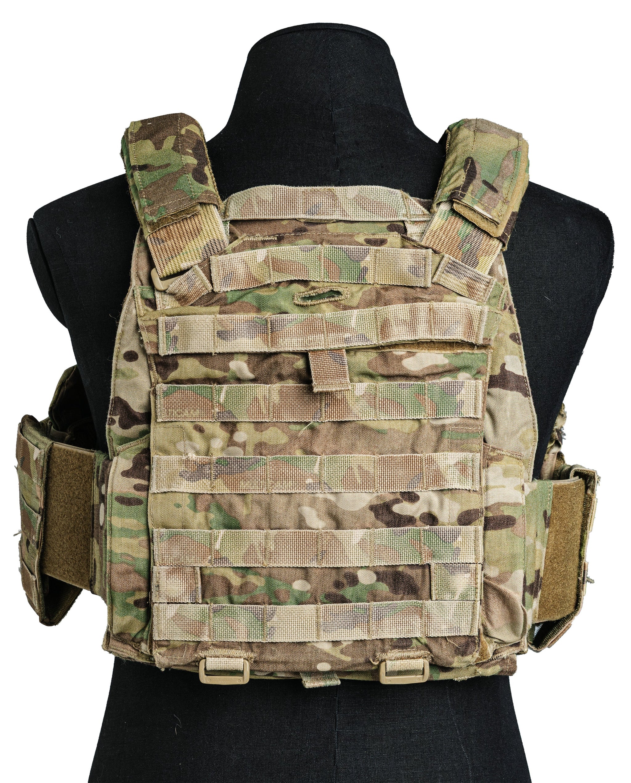 tyr-tactical-pico-mv-plate-carrier-multicam-surplus-0682da773427f9.jpg