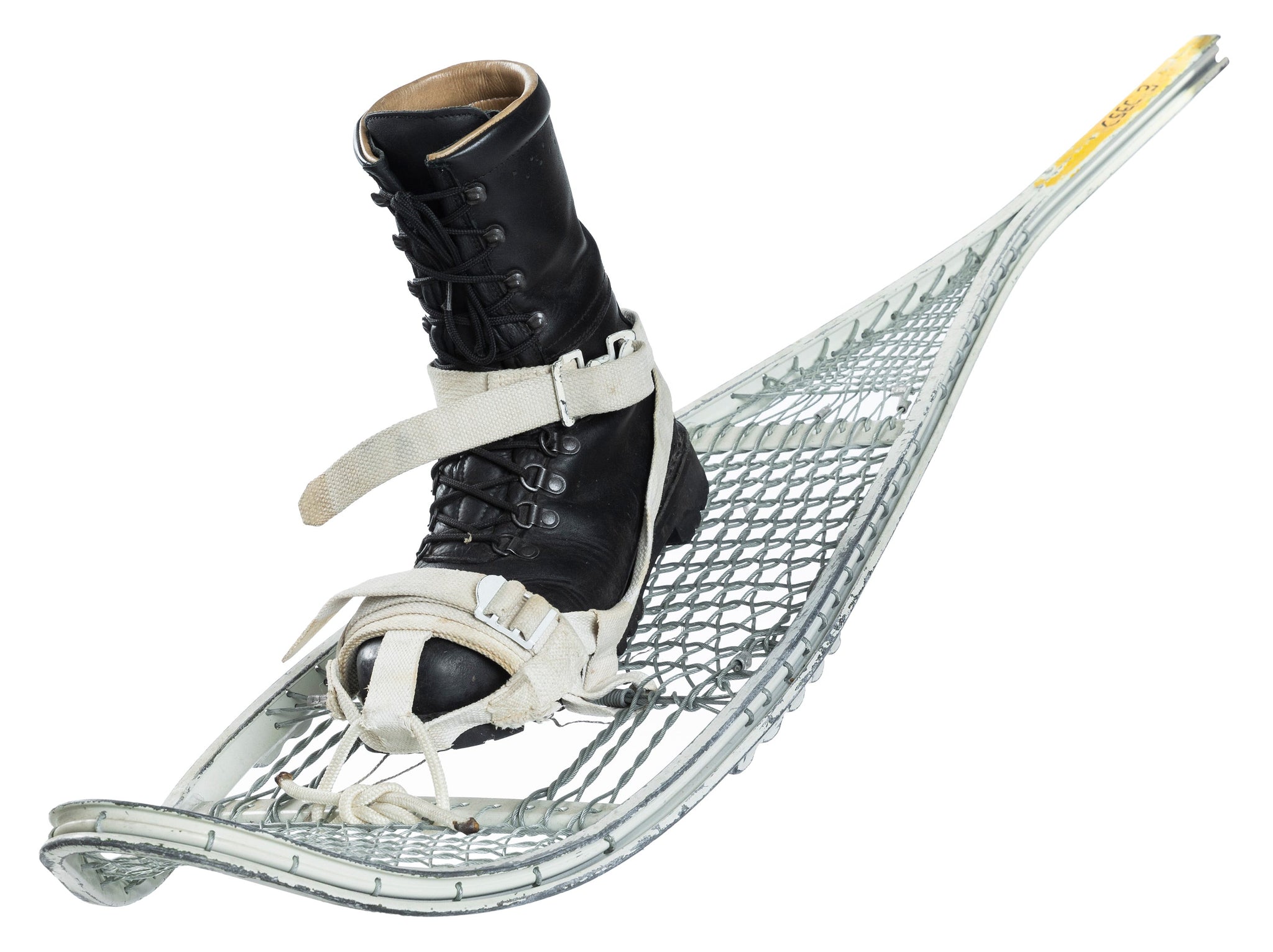 us-magnesium-snowshoes-with-bindings-surplus-0674f2564863fa.jpg