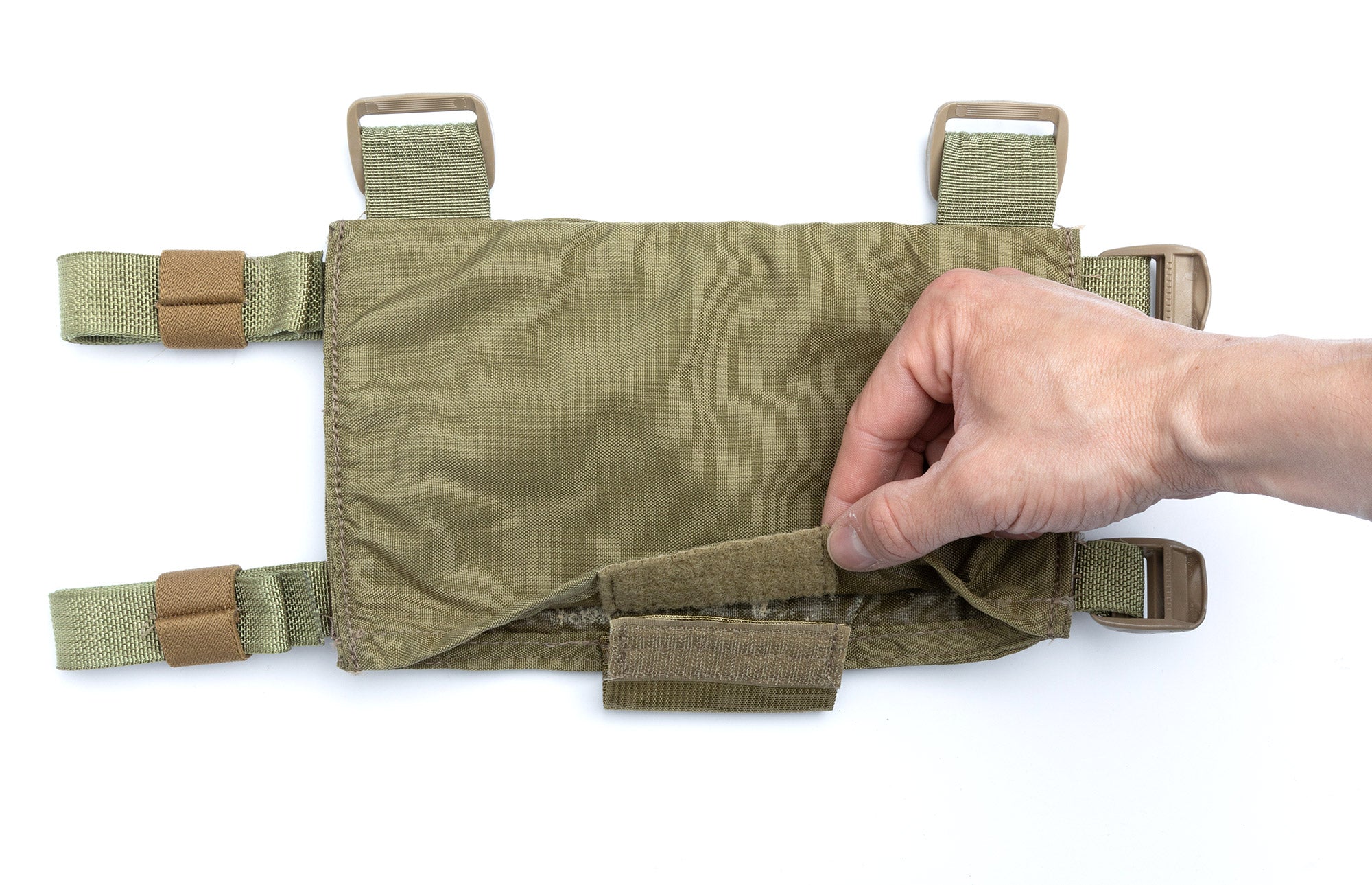 us_eagle_industries_molle_h_harness_coyote_brown_surplus_unis-064ae6ba5f2e95.jpg