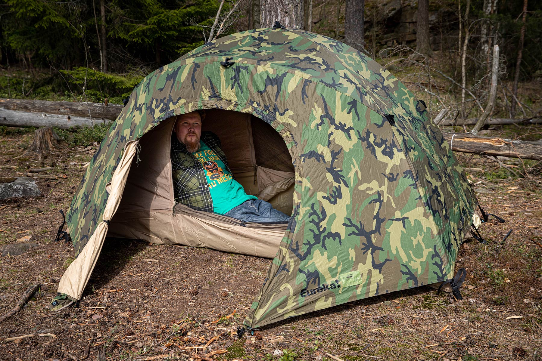 USMC Combat Tent, Two Man, Woodland, Surplus