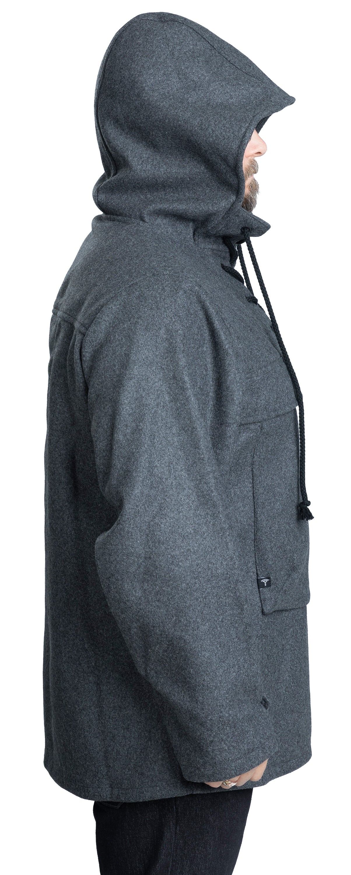 varusteleka-blanket-anorak-0670f9ff7e2cd8.jpg