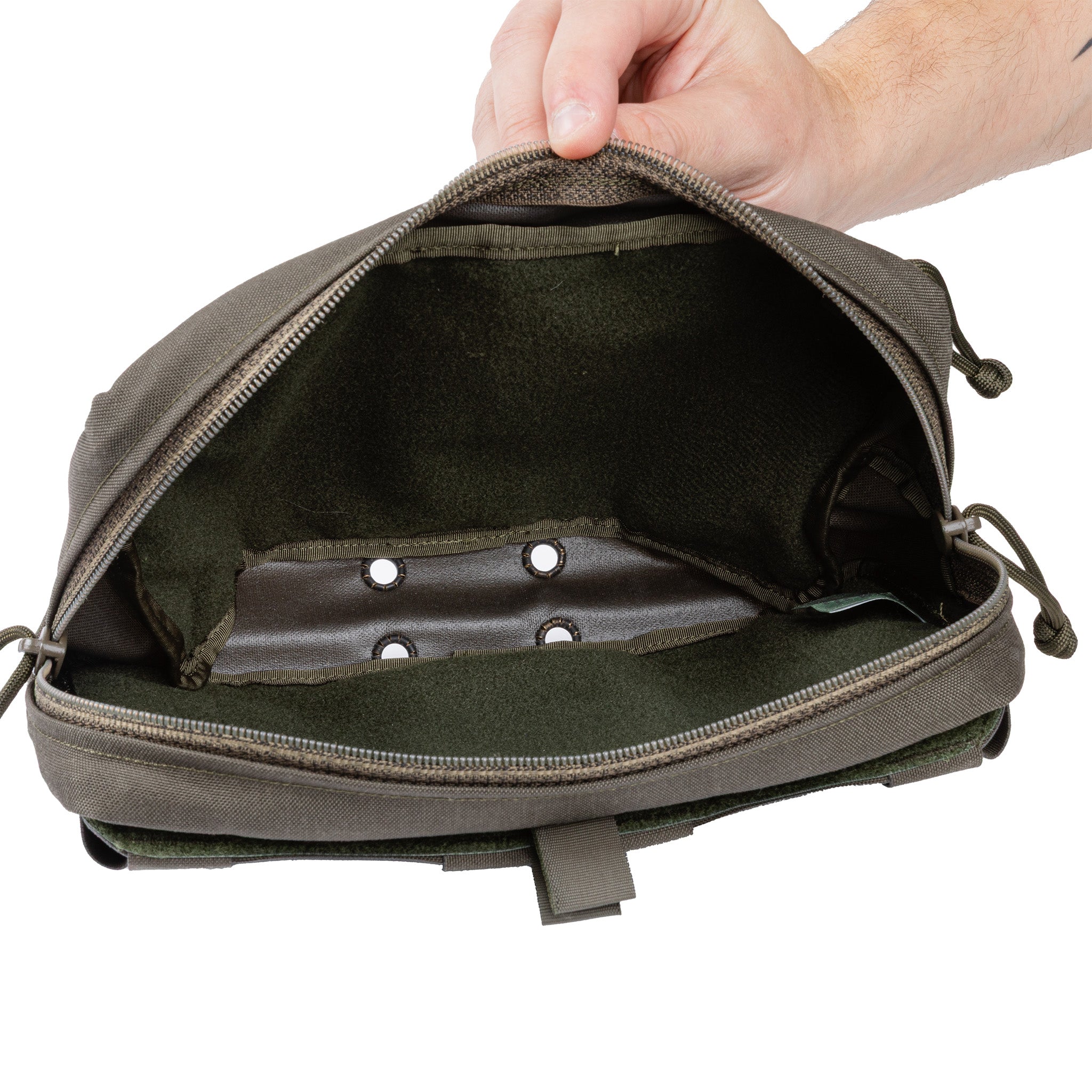 Varusteleka GP Pouch Zip L yleistasku vetoketjulla