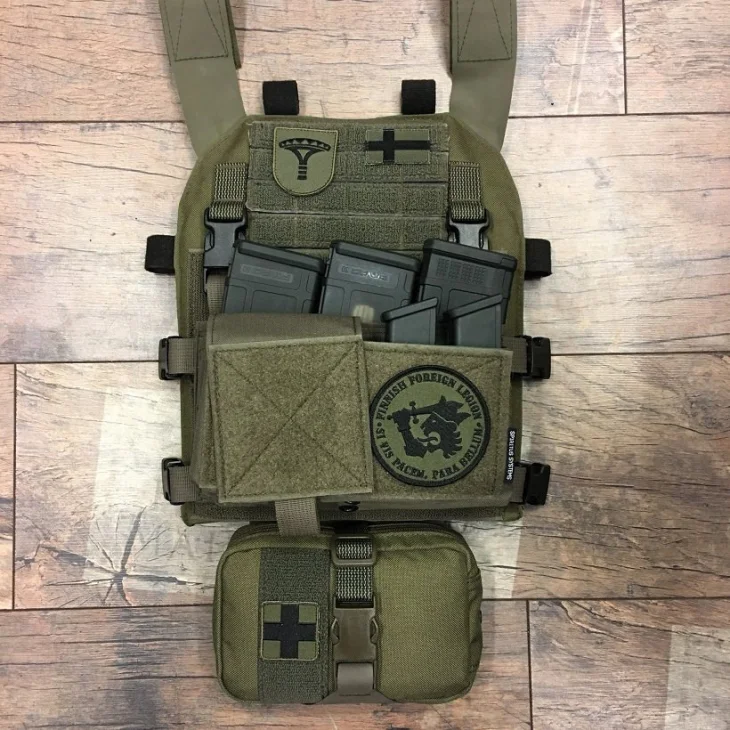 PC18 + Spiritus Systems Micro Fight chest rig.