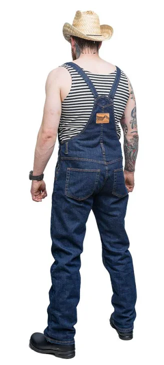 Model's height 183 cm, chest 114 cm, waist 90 cm, with size Medium overalls.