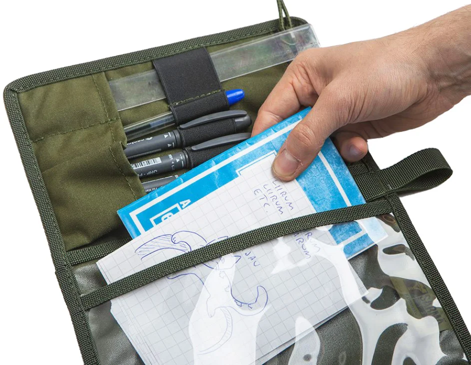 The inside window pocket fits smaller papers and notebooks.